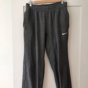 Nike Sweatpants Grey